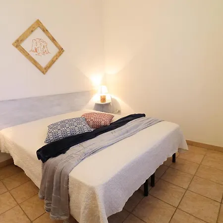 Regina Οτράντο